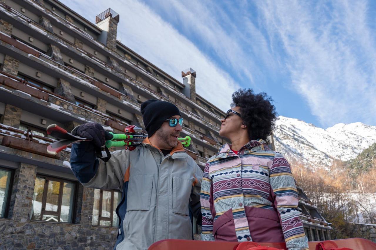 Hotel Yomo Patagonia Arinsal Exterior foto